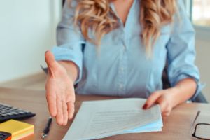 Sute de locuri de muncă disponibile în judeţul Satu Mare şi în străinătate. Lista completă pentru cei care îşi caută de lucru