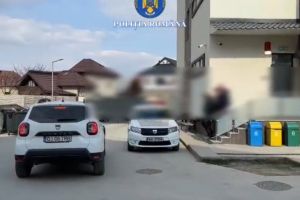 VIDEO: Piroman reţinut după ce a provocat trei incendii
