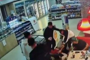 Bătăuşii din benzinărie de la Sibiu scapă de închisoare: instanţa le-a dat totuşi o pedeapsă