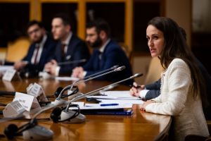 Ministrul de Externe Oana Țoiu spune că „nu există ameninţări directe” din partea Iranului la adresa României 