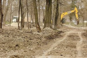 Bacău: Contract de 42,2 milioane lei pentru modernizarea Parcului Gherăieşti, semnat de primărie