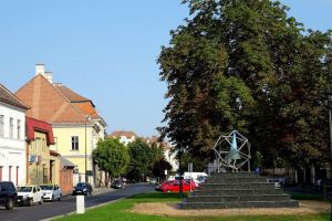 Investiţie de 3,6 milioane lei pentru reamenajarea Pieţei Bolyai, demarată la Târgu Mureş