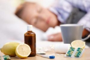 Peste 800 de cazuri noi de gripă, viroze şi pneumonii în Olt, în doar o săptămână