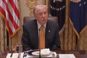 Trump ameninţă cu distrugerea celui mai mare zăcământul iranian
