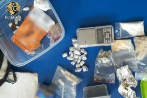 Prins cu rucsacul plin de droguri lângă Orăşelul Copiilor: tânăr din Oradea, condamnat la detenţie