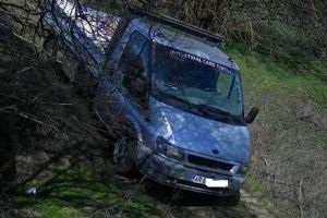 Bărbat amendat cu 3000 de lei pentru că a aruncat deşeuri în Parcul Natural Lunca Mureşului