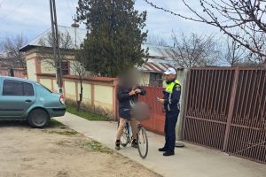 Sancţiuni contravenţionale pentru pietoni şi biciclişti, aplicate de poliţiştii rutieri din cadrul IPJ Teleorman