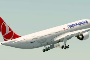 Aterizare de urgenţă la Bucureşti. Un pasager a decedat la scurt timp