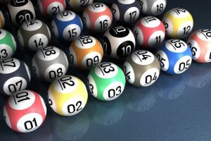 Vezi daca te numeri printre castigatorii la Loto! Ce numere au fost extrase 