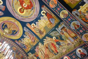 Licitaţie pentru realizarea picturii unei biserici din judeţul Botoşani