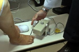 Prezentati-va imediat la doctor dupa primele semne ale neuropatiei diabetice!