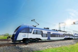 3 trenuri PESA, recepţionate preliminar. Vor merge pe rute între Braşov şi Bucureşti