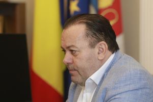 Război între secundul lui Simonis şi al lui Fritz. Popoviciu îl face pe Laţcău „infantil” şi „josnic” după ce l-a numit „copilul alianţei PNL-PSD”