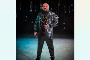 Manelistul Dani Mocanu si fratele sau, Ionut Mocanu, adusi sub escorta din Italia