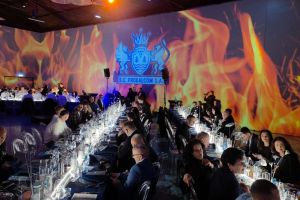 VIDEO Artizanii excelenţei! Angajaţi ai Prodalcom SA, invitaţi de onoare la petrecerea de lansare a noilor produse. Șfaiţer: „Mă mândresc cu ei”