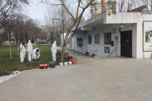FOTO. Arimex Comexim 2000 SRL: Indemn la credinta si fapte bune! Voluntarii Asociatiei Suflete deschise pun piatra de temelie a unei noi ferestre spre cer