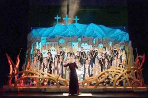 Cântări de suflet: Sărbătorile pascale aduc la Oradea concerte şi un Târg plin de culoare şi tradiţii (VIDEO)