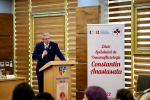 Vâlcea, centru medical de referinţă: specialişti de top reuniţi la conferinţa dedicată luptei împotriva tuberculozei