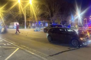 Accident pe strada Vlădeasa din Oradea: un tânăr motociclist rănit, trafic blocat temporar