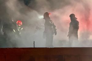 Două case din judeţul Botoşani au luat foc, în ultimele ore. Pompierii au intervenit de urgenţă