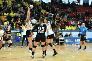 Au fost aproape, dar Minaur face tripla împotriva gorjencelor