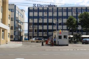 Electrolux creşte numărul de angajaţi! Cum se realizează performanţa la fabrica din Satu Mare