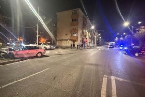 Accident pe Calea Torontalului din Timişoara. O fată de 16 ani a ajuns la spital
