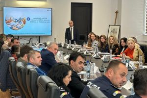 Au muncit peste 55.000 de ore în folosul comunităţii