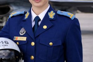 Performanţă extraordinară a unei tinere din Botoşani. Cum a ajuns de la un vis avut la 11 ani să desluşească secretele avioanelor F-16