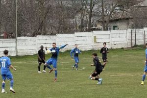 Liga a 3-a: Gloria Baneasa a intors scorul si a invins CS Agigea (GALERIE FOTO)