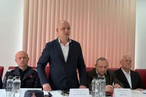 FOTO. Dosar penal în cazul incendiului puternic din Racşa! Mesajul prefectului Altfatter