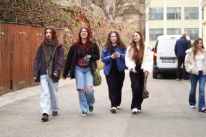 Simularea la Limba Română i-a luat prin surprindere pe elevii sibieni: „Nu mă aşteptam să pice Barbu” / video