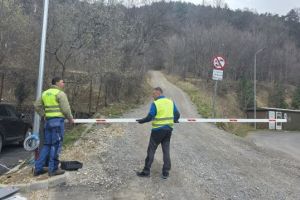 Control acces pe Muntele Tâmpa: Primăria Braşov instalează barieră automată cu recunoaştere video