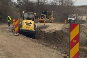 Modernizarea DJ 104D avansează: Lotul III Șoarş – Bărcut – limită Sibiu, la 13% execuţie