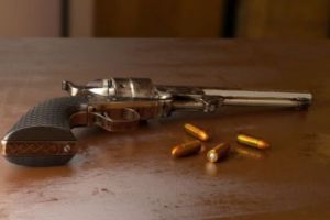 AMENINȚARE în STIL MAFIOT pentru şeful parchetului ANTICORUPȚIE. Povestea SCANDALULUI care a DISTRUS o ţară