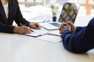 Explozie de locuri de muncă pentru gorjeni