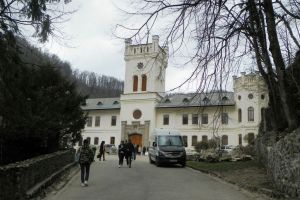 Repere spirituale – Mănăstirea Tismana de Buna Vestire