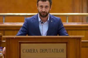 Deputatul AUR de Vâlcea, Antonio Popescu, aduce bani pentru comuna Tetoiu: investiţii esenţiale în şcoală şi sănătate