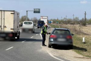 Rezultatul acţiunii poliţiştilor pe DN6 în Timiş: şoferi prinşi cu viteză, fără permis sau sub influenţa alcoolului