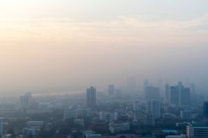 Doar 13 ţări din lume au aer curat: raportul care arată cât de gravă e situaţia