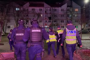 Razii în judeţul Botoşani! 80 de persoane oprite pentru control