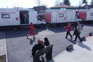 Consultaţii gratuite într-un oraş din Botoşani. Caravana Crucii Roşii face analize până pe 3 aprilie