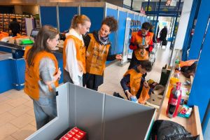 Colecta naţională de alimente revine înaintea Sfintelor Sărbători de Paşte