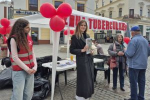 Medicii au ieşit în stradă la Sibiu pentru a atrage atenţia asupra tuberculozei / foto
