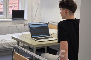 Calificat din spital la barajul de selecţie a lotului naţional de informatică
