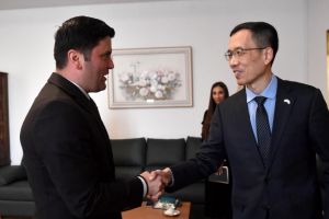 FOTO. Adrian Cozma l-a invitat la Satu Mare pe ambasadorul Chinei