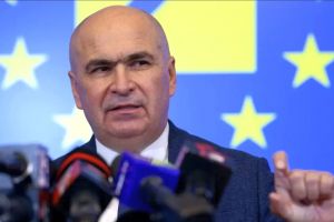 Bolojan clarifică lucrurile: „Toate instituţiile publice trebuie să facă reducerea de personal de 10 la sută”