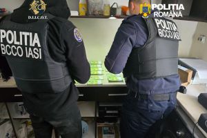 „Fabrică de bani” descoperită în România: peste 1,2 milioane de euro falşi găsiţi / video foto