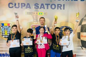 CSM Constanta: Micii sahisti au castigat medalii la trei categorii la Festivalul International Satori Art, de la Slobozia (GALERIE FOTO)