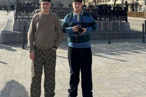 Fiii unui om de afaceri din judeţul Botoşani, calificaţi la Olimpiada Naţională de Istorie. „Suntem mândri de voi”